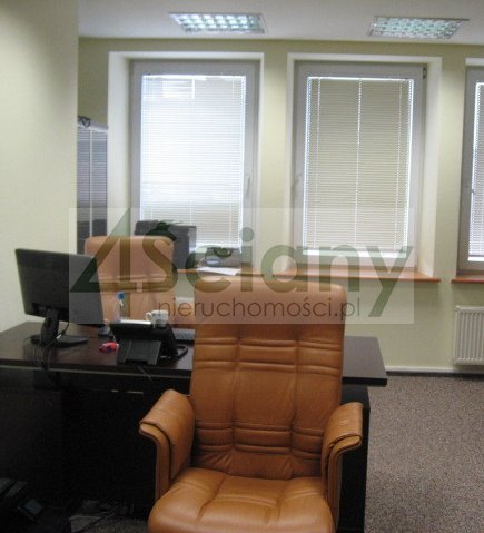 Nowoczesny biuro 12,5 m2 w centrum Warszawy z recepcją Warszawa, Śródmieście  13m2 Foto 1