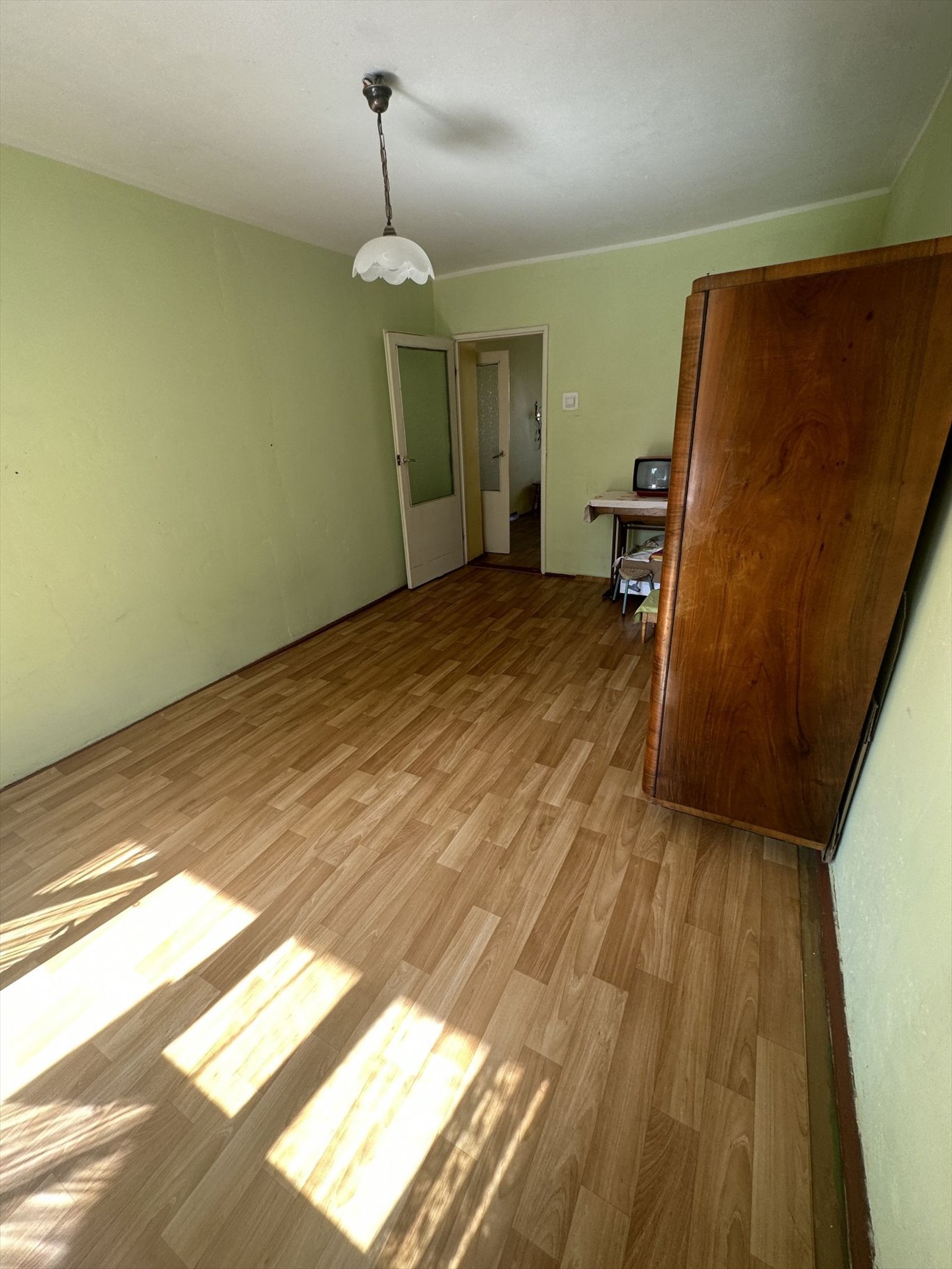 Mieszkanie dwupokojowe na sprzedaż Mysłowice, Śródmieście, S. Wyspiańskiego  44m2 Foto 3