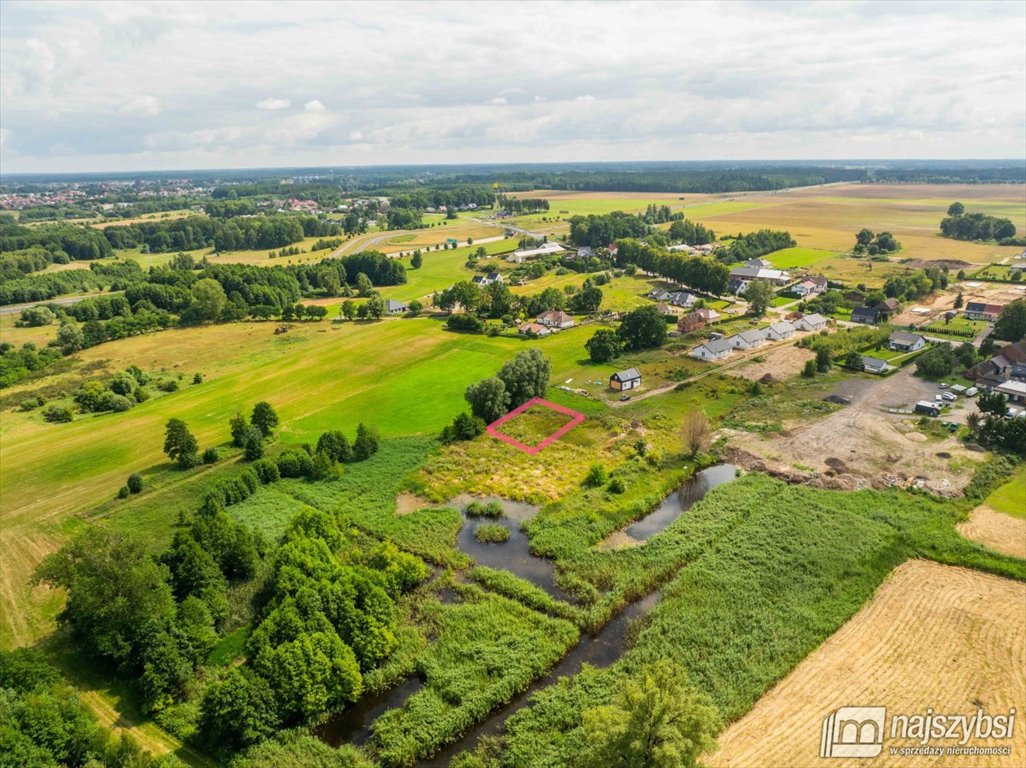 Działki budowlane w Karsku, 1327 m2, media, cicha okolica Karsk, Karsk  1 327m2 Foto 1