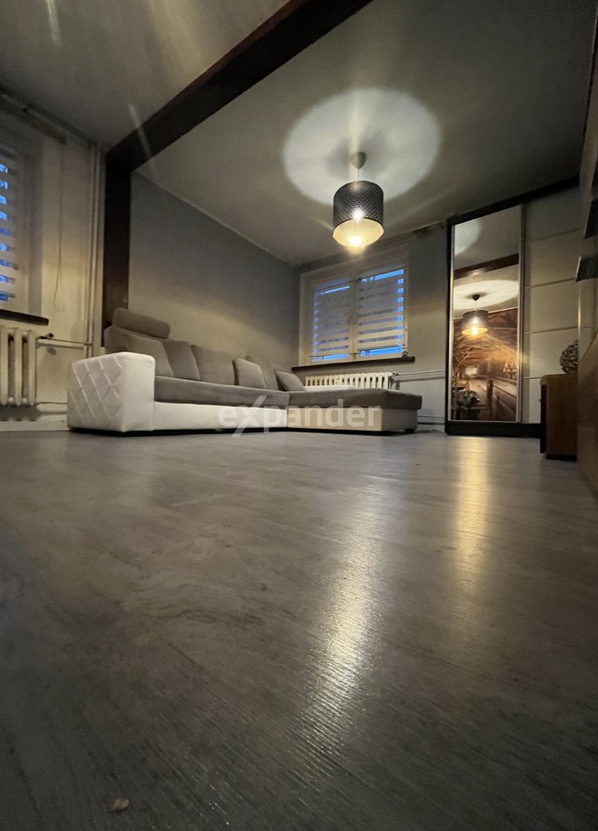 Mieszkanie dwupokojowe na sprzedaż Łaziska Górne, Stanisława Staszica  41m2 Foto 1