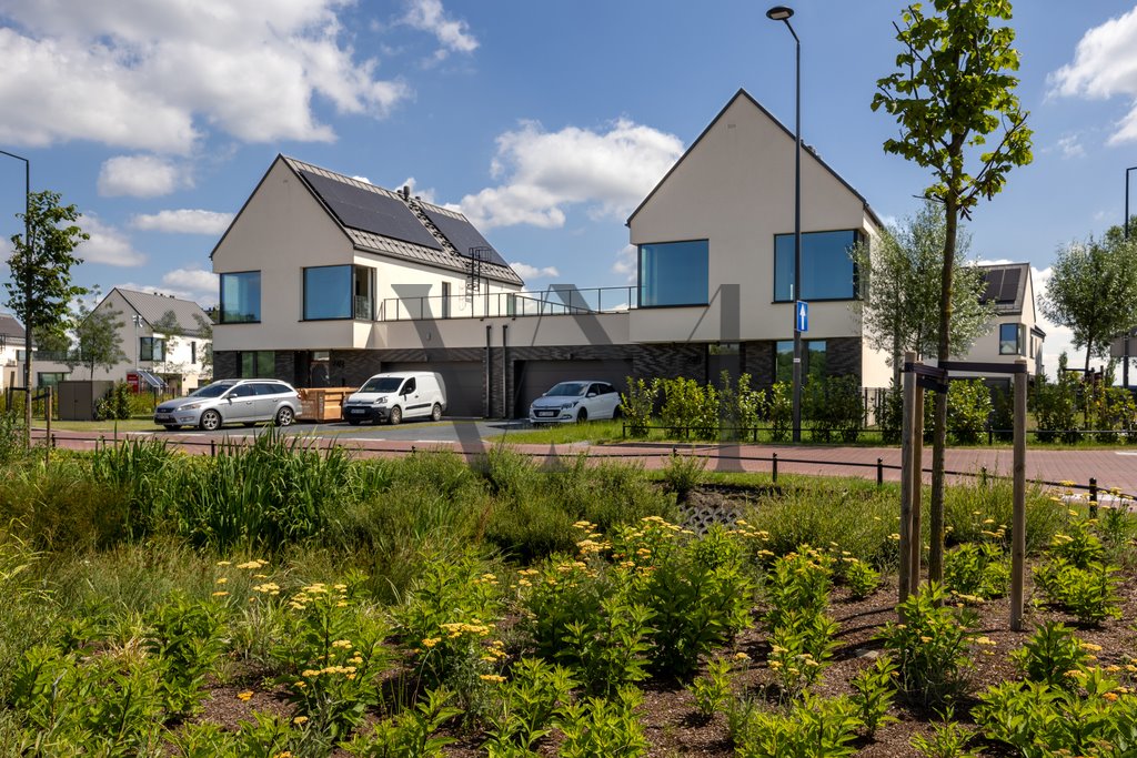 Nowoczesny dom 220m2 z garażem, tarasem i ogrodem Warszawa, Wilanów  220m2 Foto 1