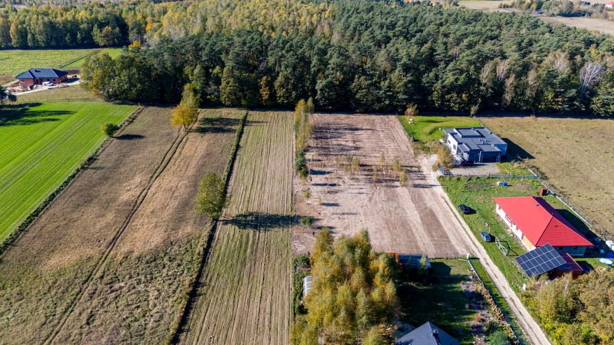 Działka budowlana na sprzedaż Kiełmina  2 358m2 Foto 1