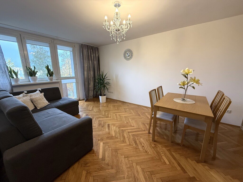 Mieszkanie dwupokojowe na sprzedaż Poznań  47m2 Foto 1