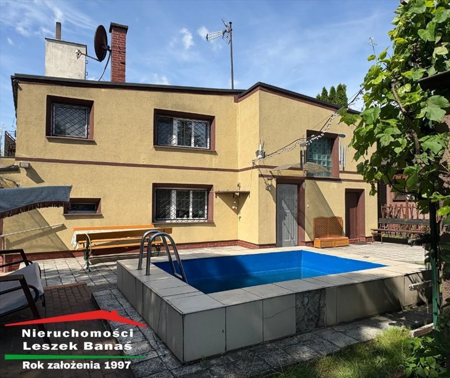 Na sprzedaż przestronny dom z basenem i garażem 80 m² w Grudziądzu Grudziądz  80m2 Foto 1