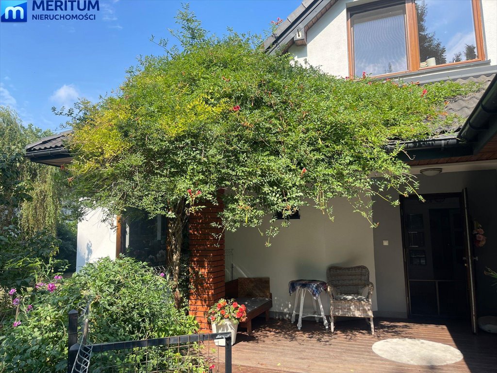 Ekskluzywny dom w Podkowie Leśnej z pięknym ogrodem i tarasem Podkowa Leśna  311m2 Foto 1