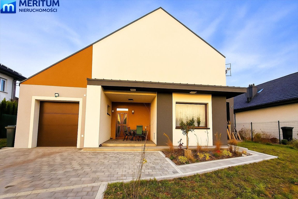 Nowoczesny dom wolnostojący 189 m2 z garażem w Żyrardowie Żyrardów  188m2 Foto 1