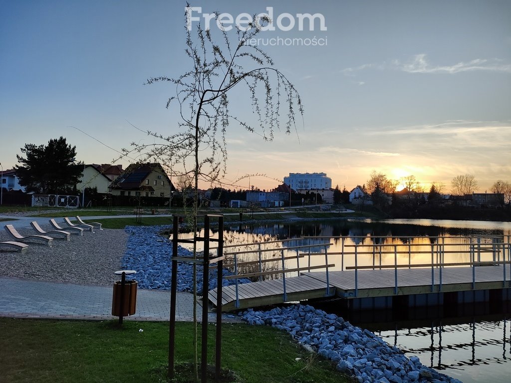 Mieszkanie trzypokojowe na sprzedaż Żarów, Stanisława Wyspiańskiego  59m2 Foto 15