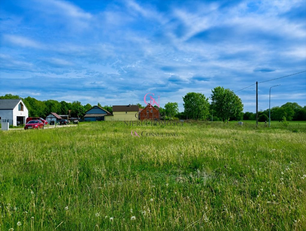 Działka 1297 m² z mediami, plan zabudowy, spokojna okolica Złotoria  1 297m2 Foto 1