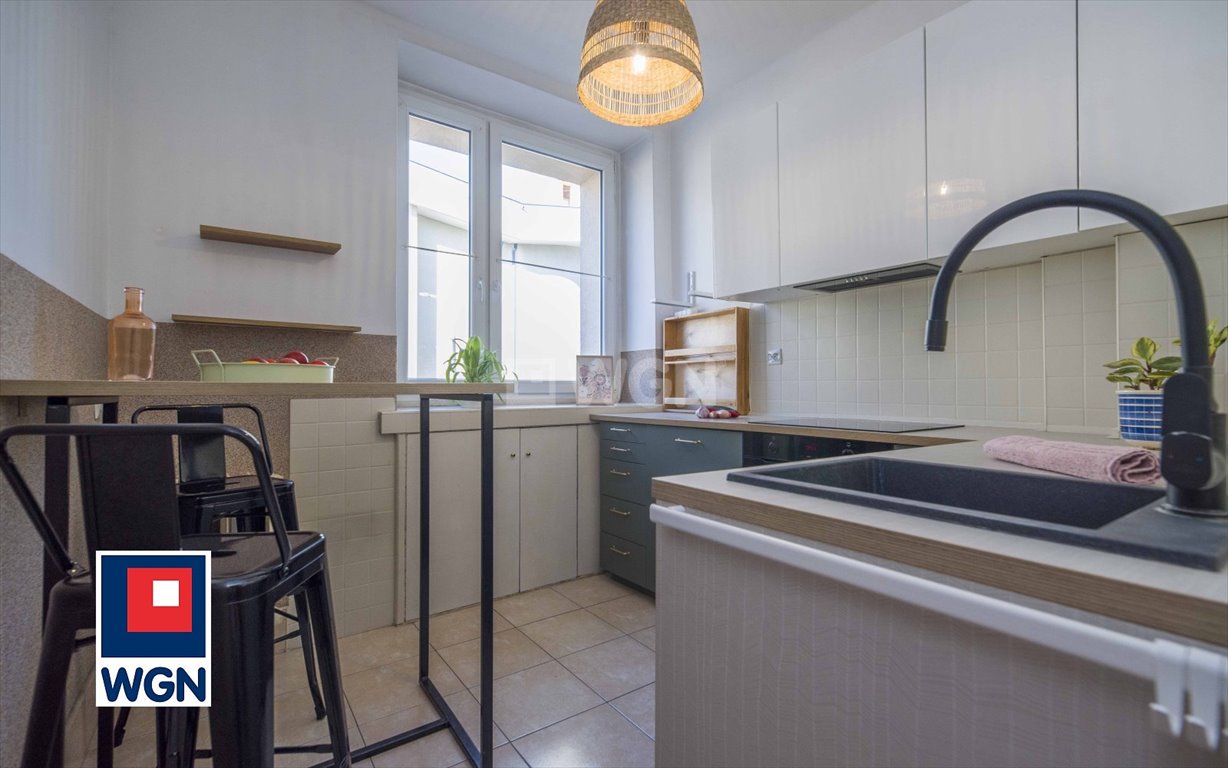 Przestronne 2-pokojowe mieszkanie z jasną kuchnią i niskimi kosztami Jaworzno, Bory, Gustawa Morcinka  38m2 Foto 1