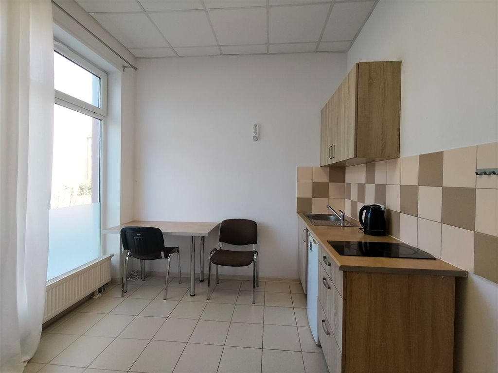 Kawalerka 19 m2 w nowoczesnym budynku, blisko centrum Kielce, Centrum, Zagnańska  19m2 Foto 1