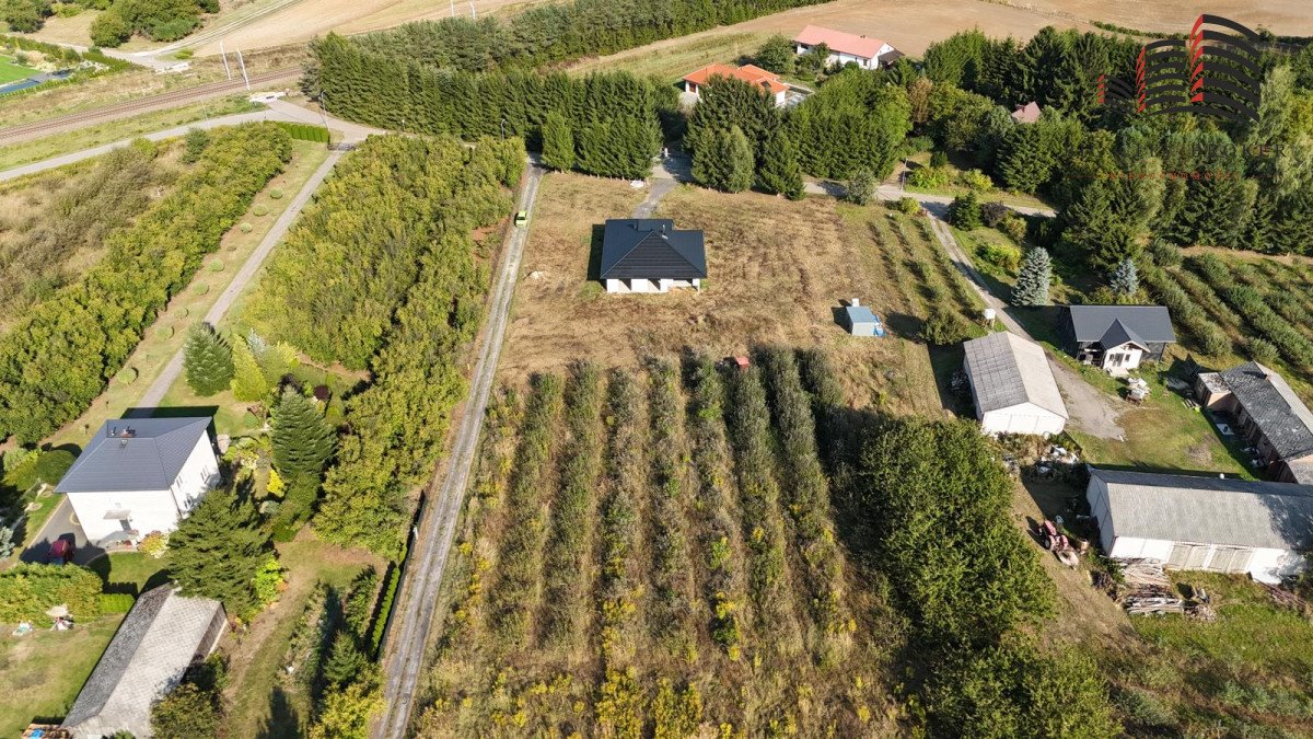 Sprzedam działkę 3 129 m² w Motyczu z warunkami zabudowy Motycz  3 129m2 Foto 1