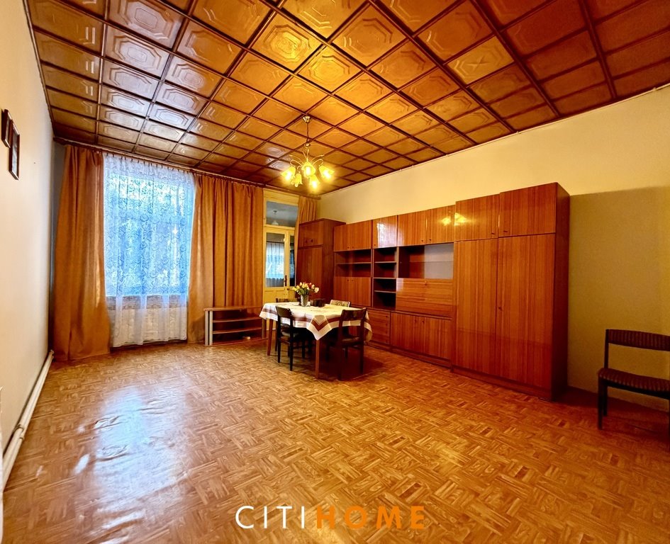 48 m2 z ogródkiem i komórką – gotowe do odświeżenia! Otwock, Hugona Kołłątaja  48m2 Foto 1