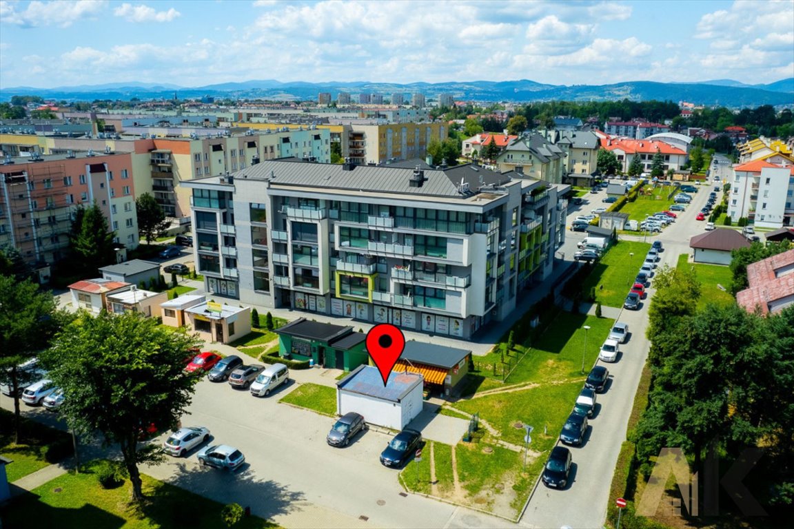 Lokal użytkowy 24 m2 z dużym ruchem w Nowym Sączu Nowy Sącz, Rokitniańczyków  24m2 Foto 1
