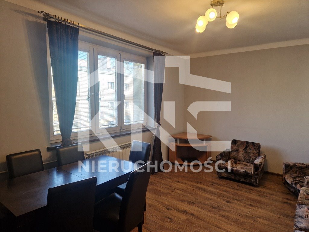 Wynajem 2-pokojowe z balkonem, umeblowane, blisko centrum Piotrków Trybunalski, Bolesława Chrobrego  49m2 Foto 1