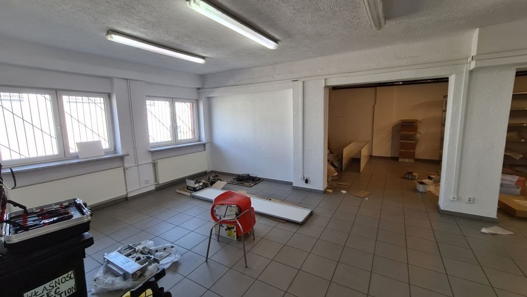 Lokal usługowo-biurowy 150m2, 2 wejścia, własna kotłownia Łódź, Bałuty, Teofilów  150m2 Foto 1