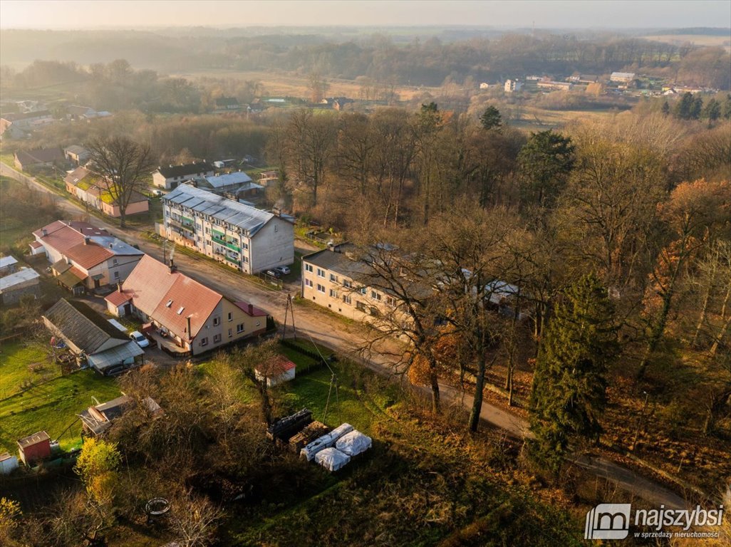 Mieszkanie trzypokojowe na sprzedaż Lesięcin, centrum  65m2 Foto 6