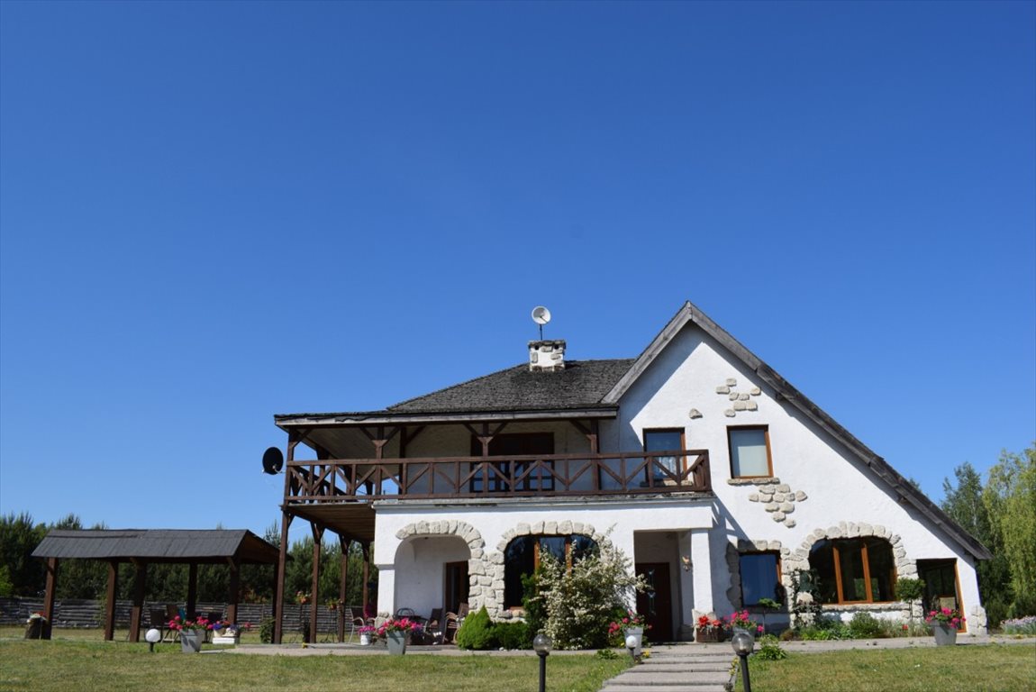 Dom na sprzedaż Janów, Adama Mickiewicza 250m2 Foto 1 Dom na sprzedaż Janów, Adama Mickiewicza 250m2 Foto 1