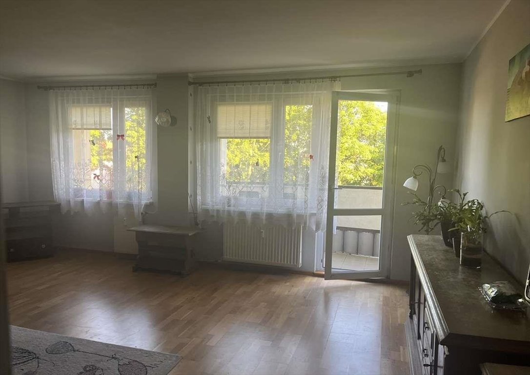 4-pokojowe mieszkanie z dużym balkonem i możliwością powrotu do 4 pokoi Leszno, Grunwaldzka  67m2 Foto 1