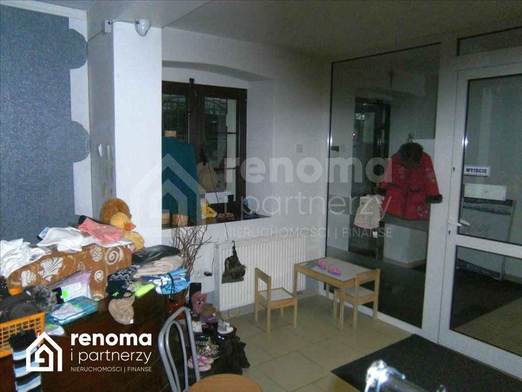 Lokal 74 m2 z dużym wejściem od ulicy w Koszalinie Koszalin  74m2 Foto 1