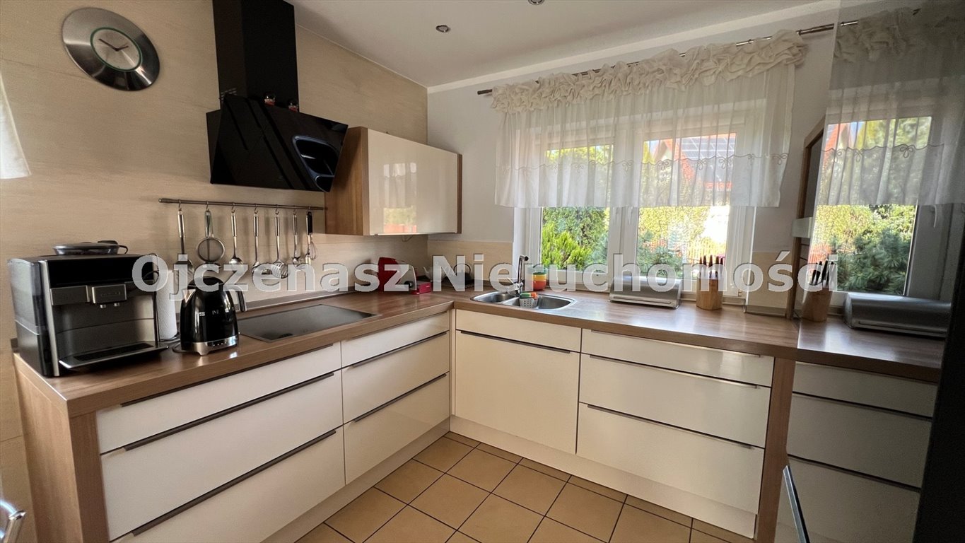 Przestronny odświeżony dom 164 m² z garażem i tarasem Niemcz  164m2 Foto 1