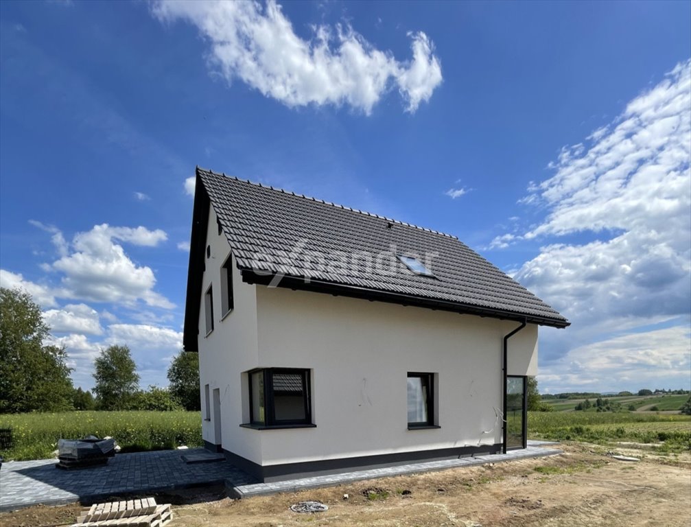 Dom na sprzedaż Liszki  144m2 Foto 1