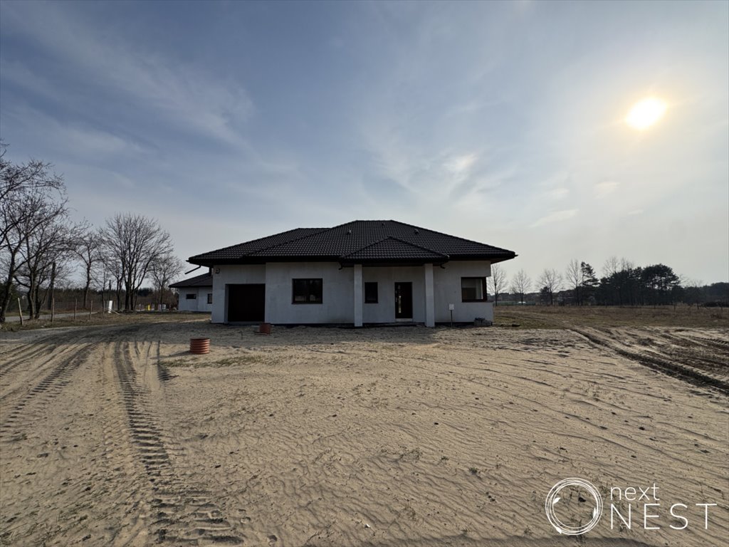Dom wolnostojący 127 m2 z ogrzewaniem podłogowym i garażem Czersk  127m2 Foto 1