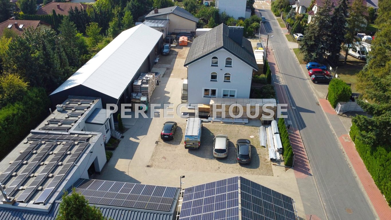 Lokal użytkowy na sprzedaż Złotniki  140m2 Foto 1