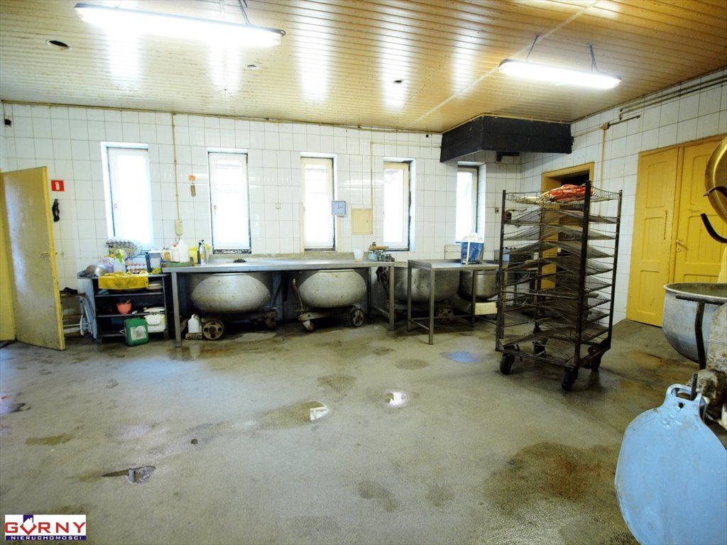 Lokal użytkowy na sprzedaż Baby  260m2 Foto 15