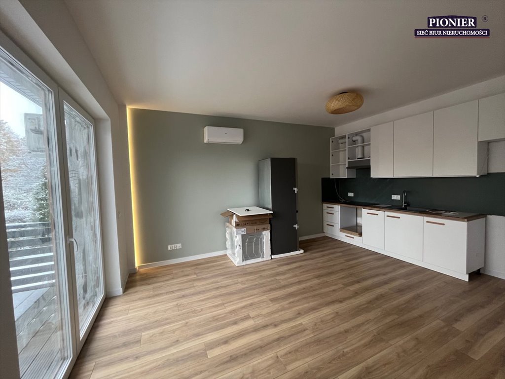 Mieszkanie dwupokojowe na wynajem Ustroń  60m2 Foto 1