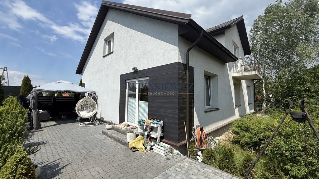 Dom wolnostojący 220 m² po remoncie, ogrzewanie eko groszek - polecam! Kielce, Białogon, al. Górników Staszicowskich  220m2 Foto 1