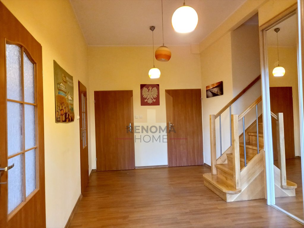 Sprzedam lokal użytkowy 73,9 m² z ogrodem, idealny na biuro lub mieszkanie Świdnica  74m2 Foto 1
