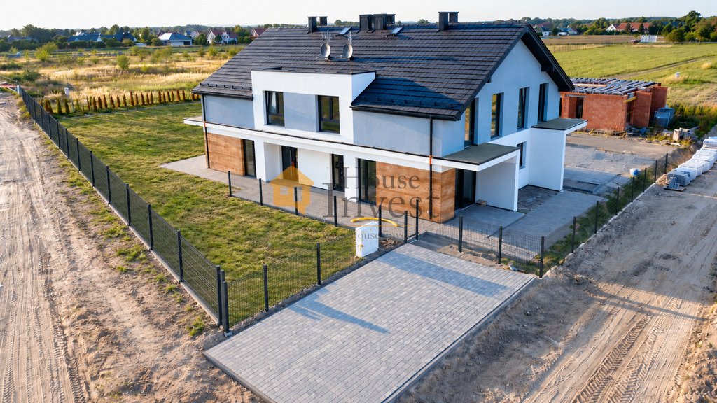 Sprzedam nowe bliźniaki z ogrodem i tarasem od 599 tys. zł Legnica  79m2 Foto 1