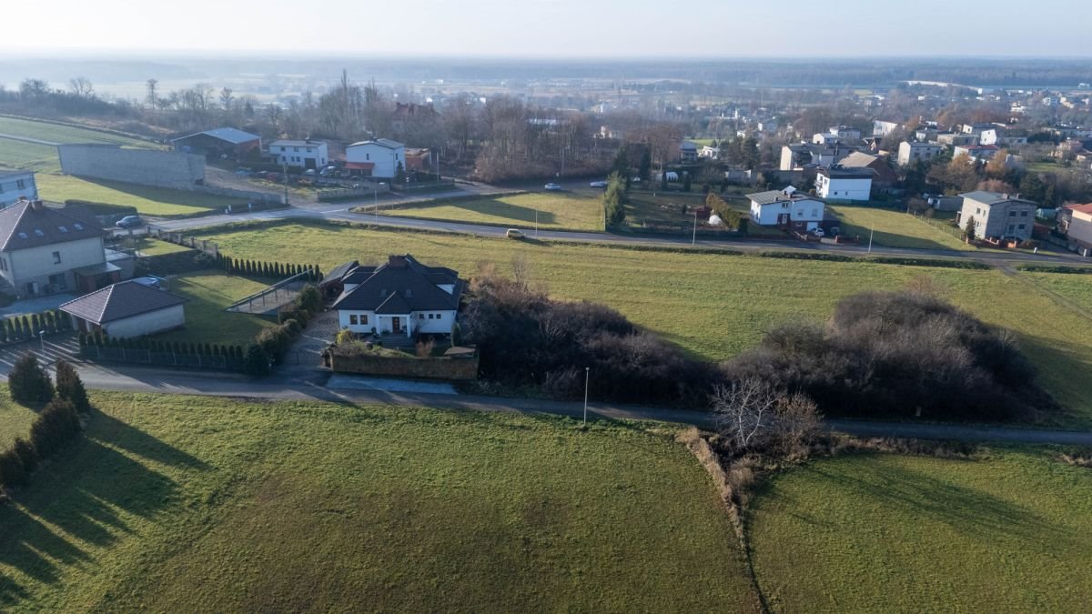 Działka budowlana na sprzedaż Woźniki, Sadowa  787m2 Foto 1