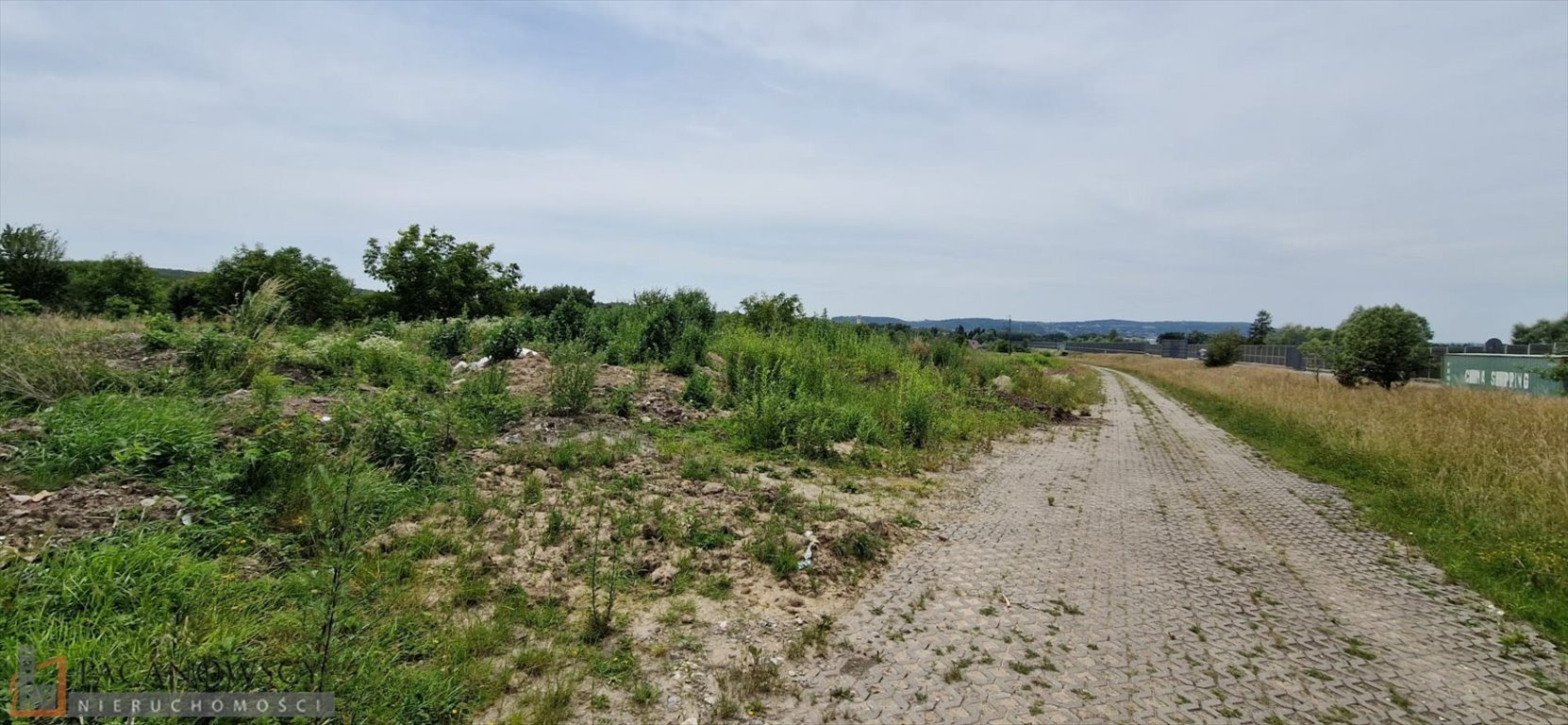 Działka komercyjna na sprzedaż Modlniczka  2 700m2 Foto 2