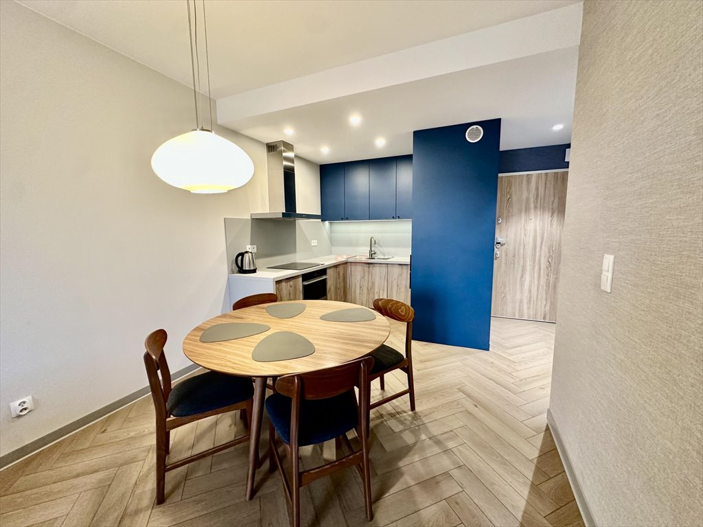 Mieszkanie dwupokojowe na wynajem Wrocław, Krzyki, Wichrowa  40m2 Foto 1