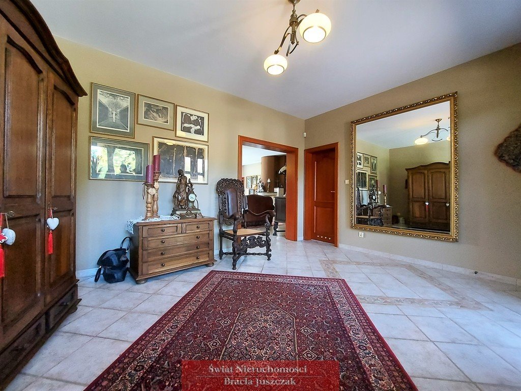 Przestronny dom z ogrodem i stawem, 206 m2, garaż Nieciszów  305m2 Foto 1