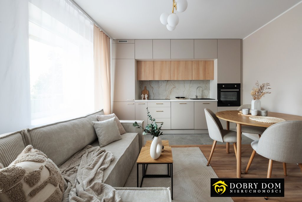 Mieszkanie czteropokojowe  na sprzedaż Białystok, Dziesięciny  59m2 Foto 1