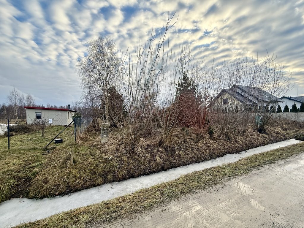 Działka budowlana 1622 m² w Wronowicach – spokojna okolica Wronowice, Skrzydlata  1 622m2 Foto 1