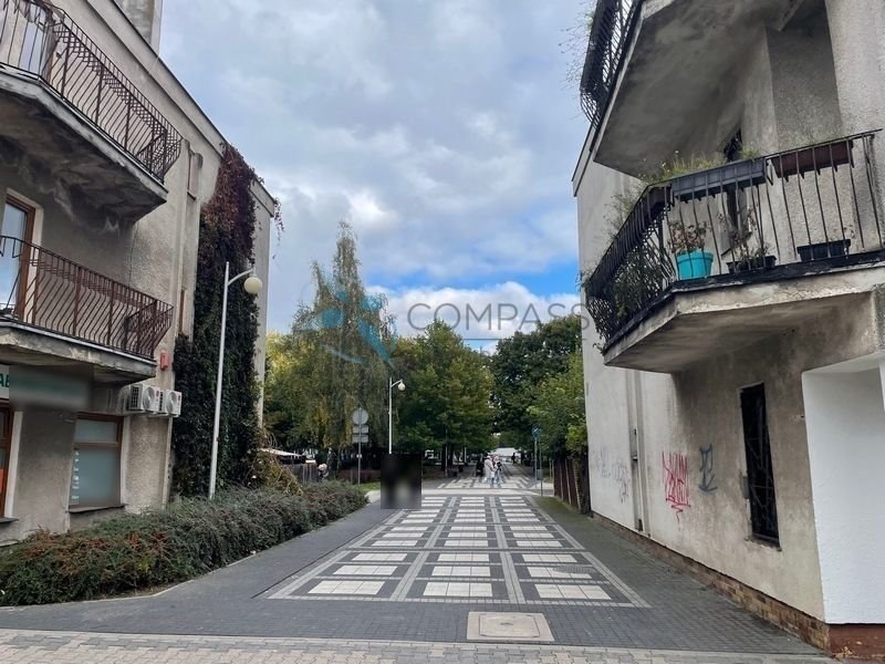 Lokal 60m2 z witrynami, idealny pod sklep lub biuro Swarzędz, Dąbrowszczaków  60m2 Foto 1