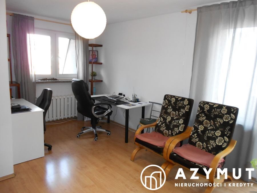 Mieszkanie trzypokojowe na sprzedaż Jawor  62m2 Foto 1