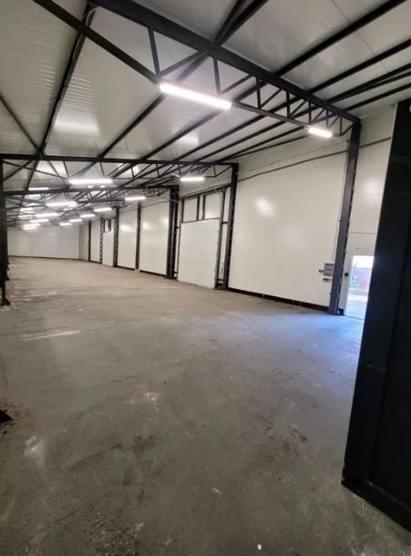 Magazyn 360m² z rampami, biurem i monitoringiem Siemianowice Śląskie  360m2 Foto 1