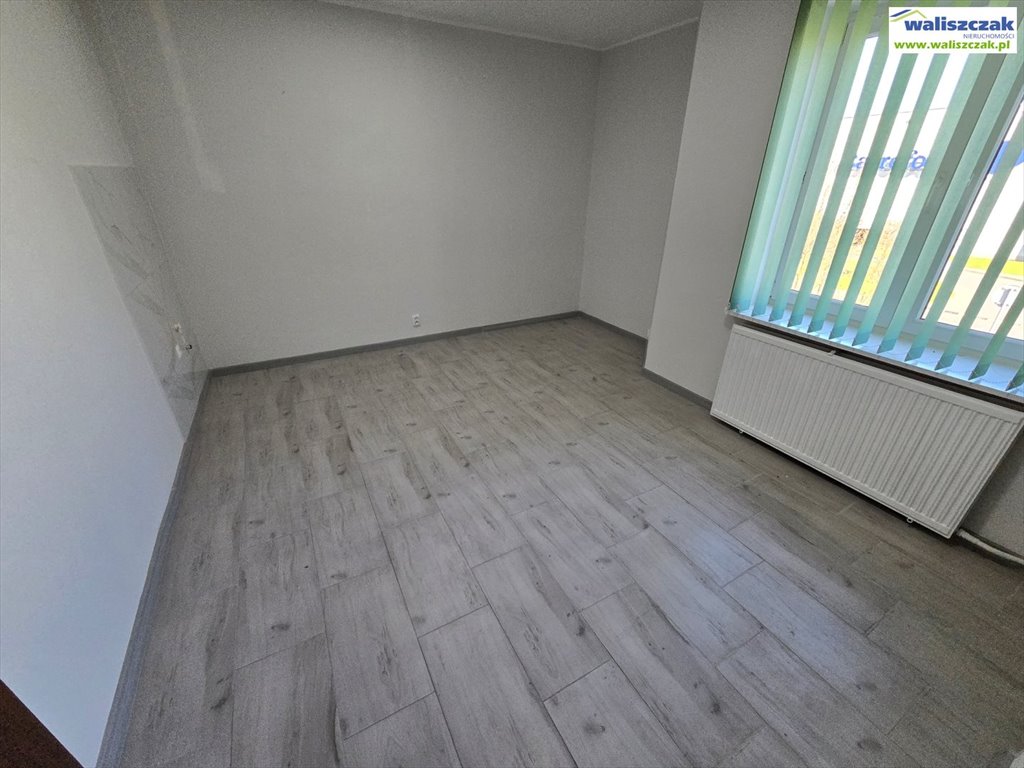 Wynajmę lokal 15 m² obok Focus Mall w Piotrkowie Piotrków Trybunalski  15m2 Foto 1