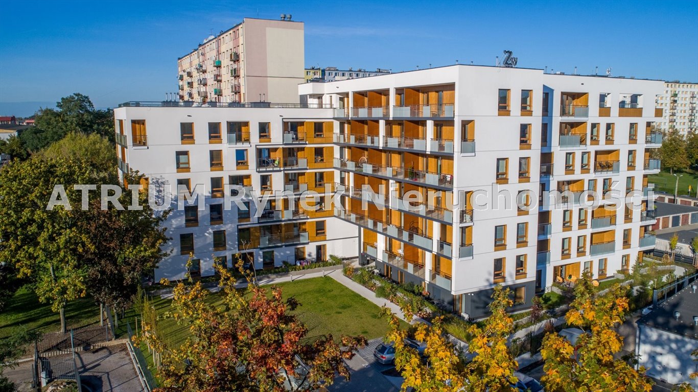 Nowoczesny apartament 40 m2 z balkonem, garażem i komórką Piotrków Trybunalski  40m2 Foto 1