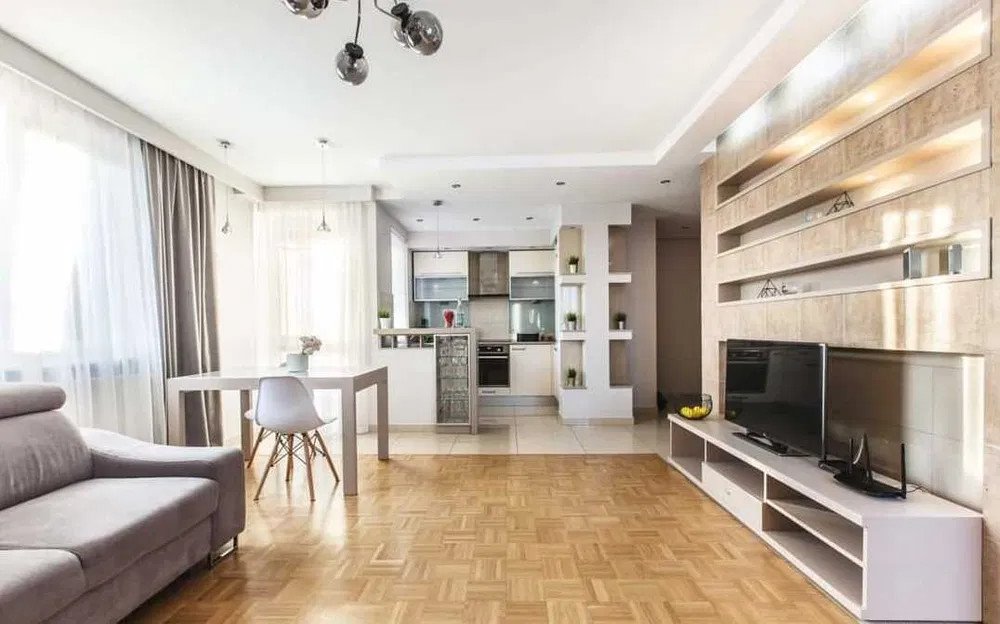 Mieszkanie trzypokojowe na sprzedaż Białystok, Młodych, Zwycięstwa  65m2 Foto 1