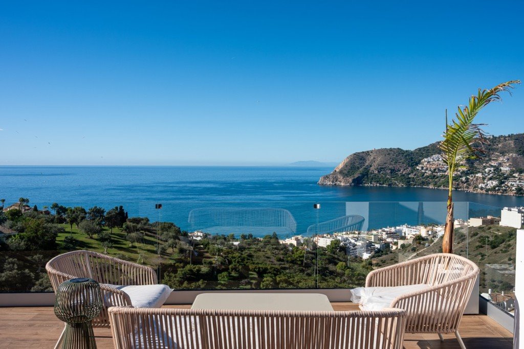 Dom na sprzedaż Hiszpania, La Herradura, Almuñecar, La Herradura  556m2 Foto 1