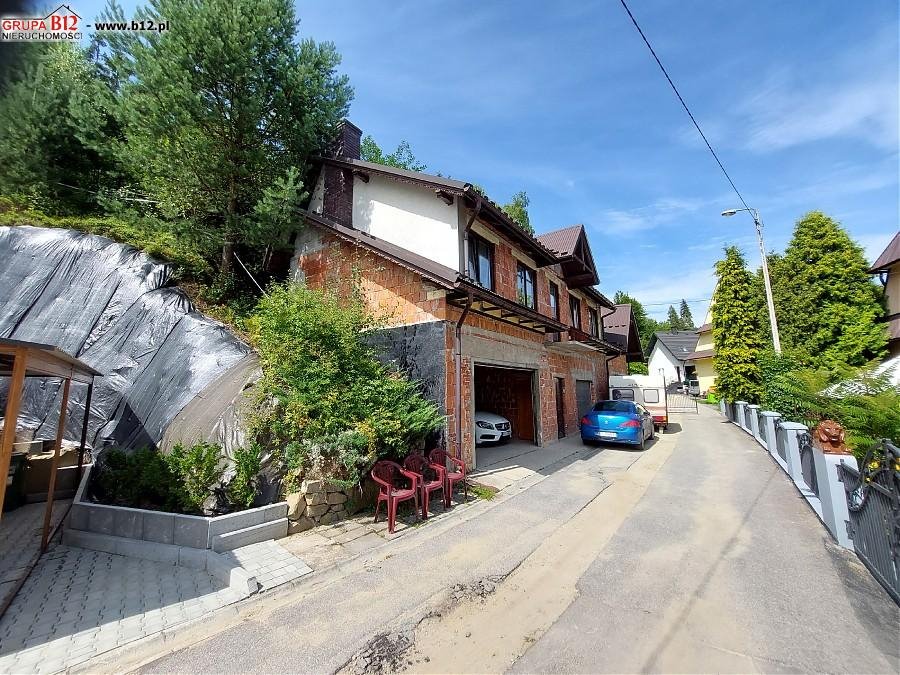 Dom do wykończenia z potencjałem na działalność i mieszkanie Nowy Targ, Kowaniec, Kowaniec  165m2 Foto 1