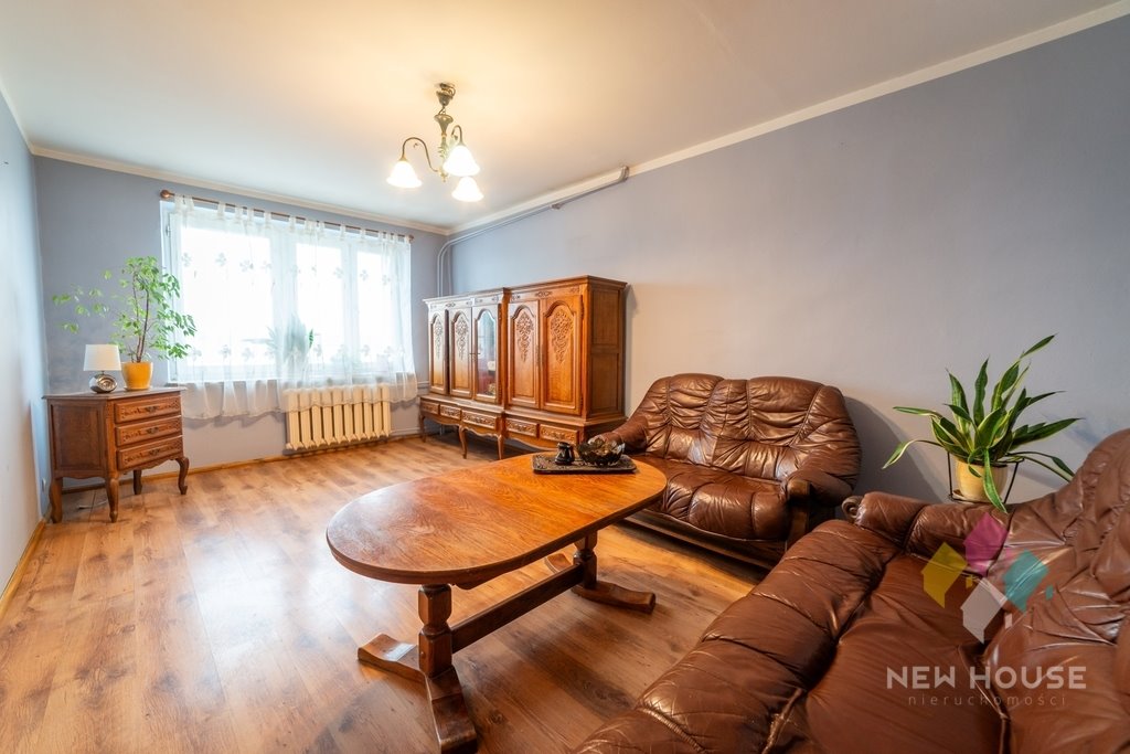 Na wynajem przestronne 3-pokojowe mieszkanie z balkonem w Baranowie Baranowo  62m2 Foto 1