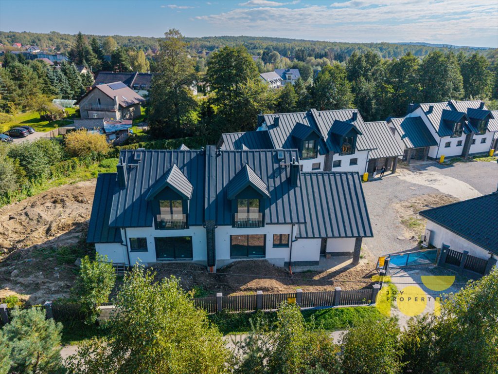 Nowoczesny dom z ogrodem, garażem i 2 łazienkami Modlniczka  164m2 Foto 1