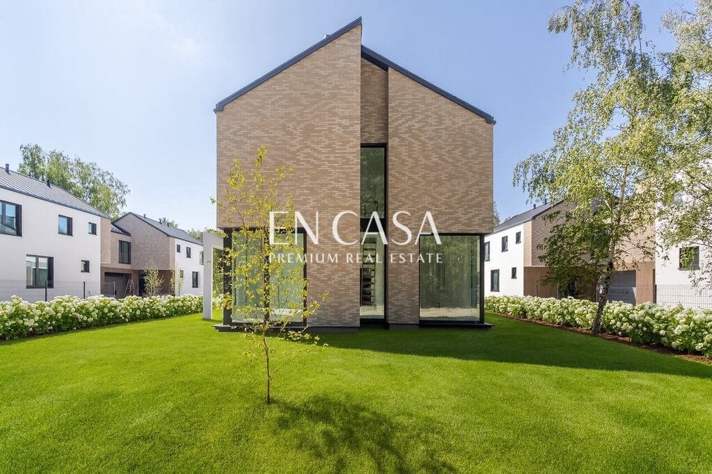 Nowoczesny dom 223 m² z dużą działką 750 m², ekologia i prywatność Czarny Las, Limbowa  224m2 Foto 1