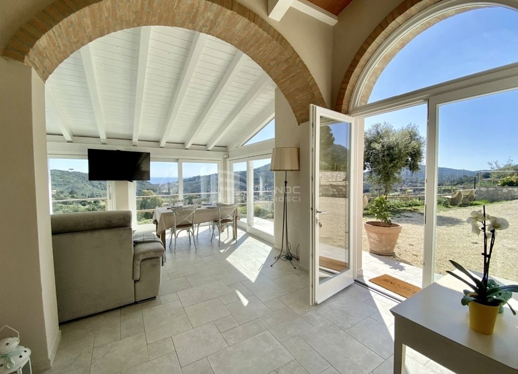 Dom na sprzedaż Włochy, Rio Nell'elba  84m2 Foto 1